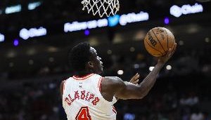 乐鱼体育网址-赌城现场消息人士：奥迪看起来状态很好&amp;爆发力十足 他充满了斗志