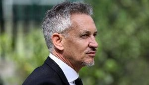 莱因克尔：巴黎会2-0击败国米，我觉得该到他们赢的时候了