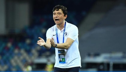 乐鱼体育官网登录-仅坐替补席21秒！谢晖开启鸡娃模式带来首胜